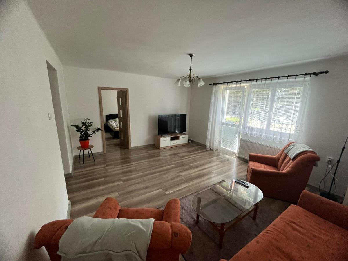 Flat In The Heart Of Liptovsky Mikulas Appartement Buitenkant foto